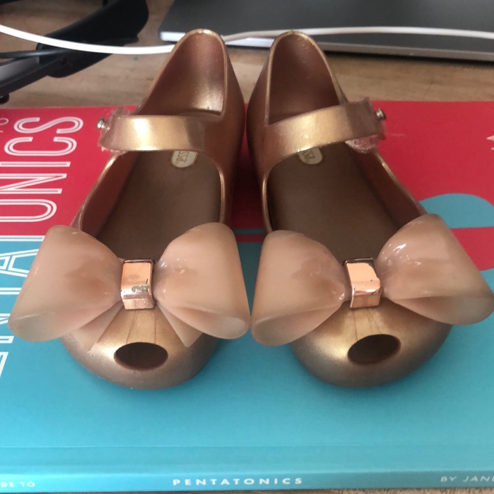 Bronze Mini Melissa Size Toddler 8